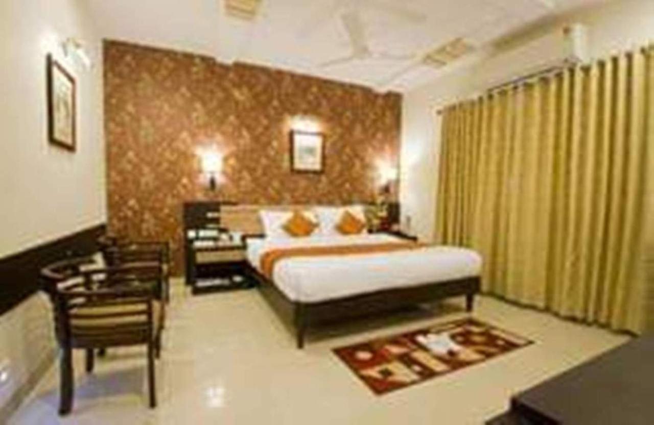 Hotel Siddharth Palace Jaipur Exterior photo